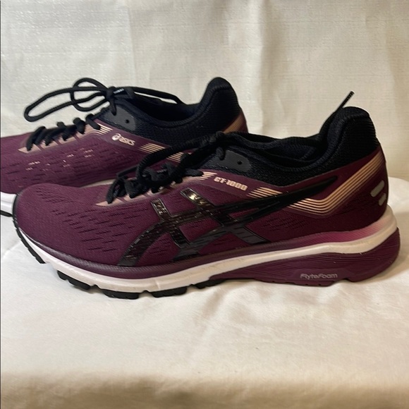 Asics Burgundy and Black Athletic Shoes with Breathable Mesh- GT-1000 - Picture 6 of 12